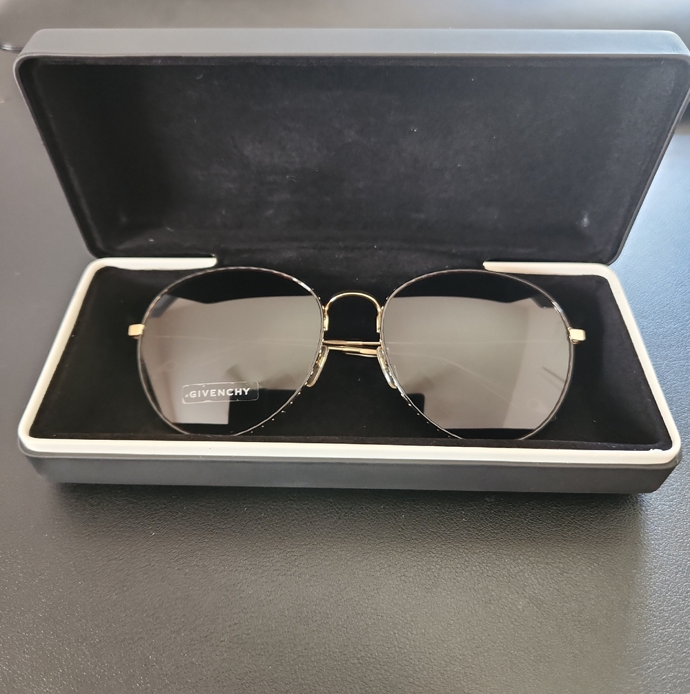 Givenchy GV 7089/S Aviator Sunglasses